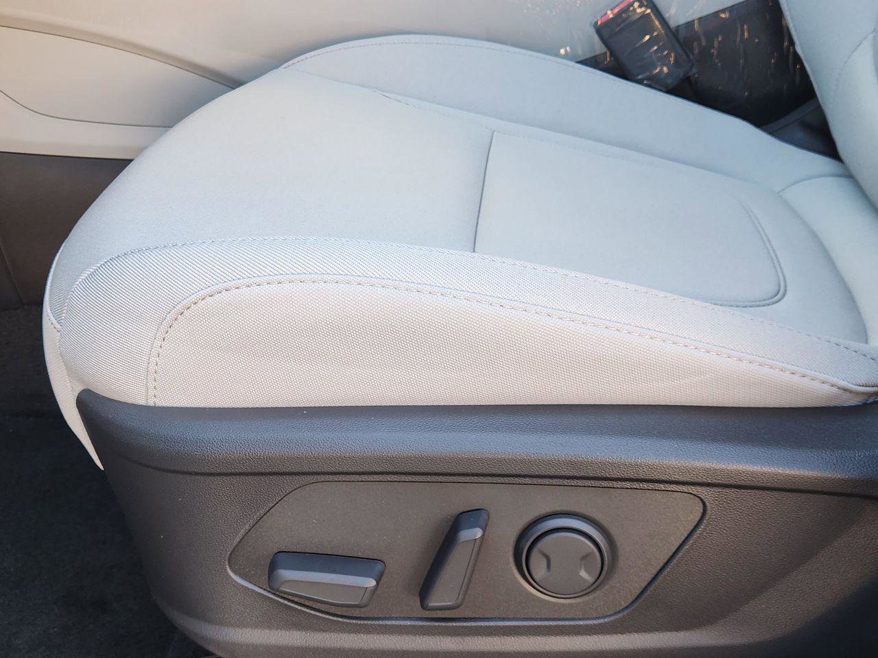 New 2026 Hyundai Tucson SEL FWD image 23
