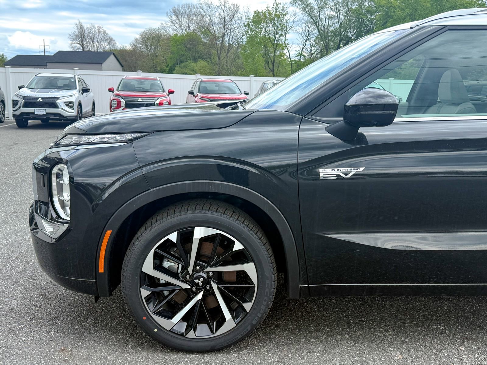New 2025 Mitsubishi Outlander SEL AWD/4WD image 9
