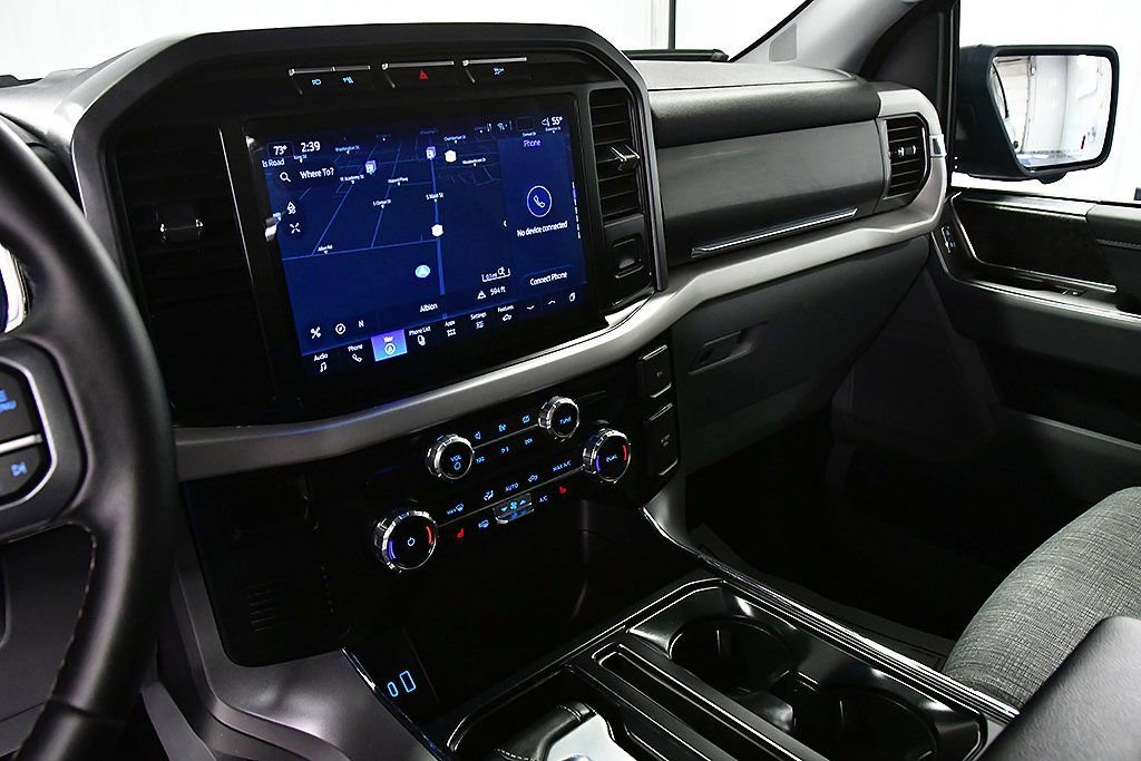 Used 2023 Ford F150 Lightning XLT image 24