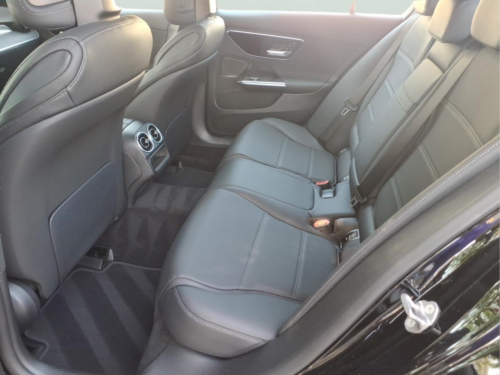 Certified 2022 Mercedes-Benz C 300 4MATIC Sedan image 12