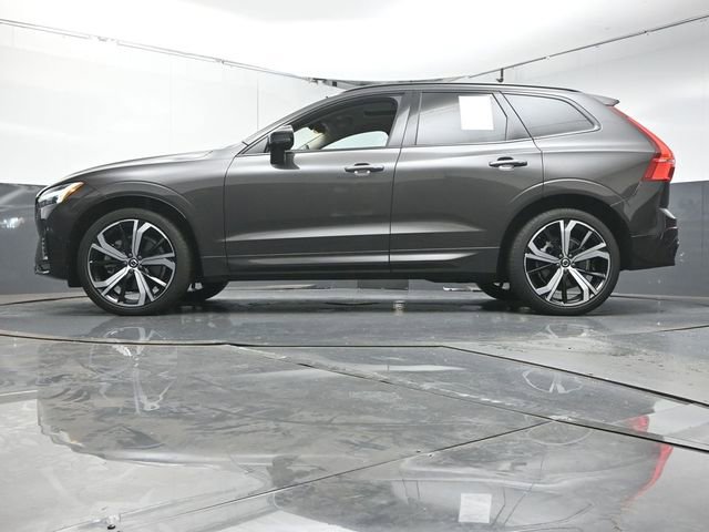 Used 2023 Volvo XC60 B6 Ultimate w/ Protection Package Premier image 37