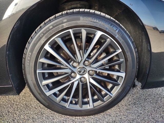 Used 2024 Lexus ES 350 w/ Premium Package image 24
