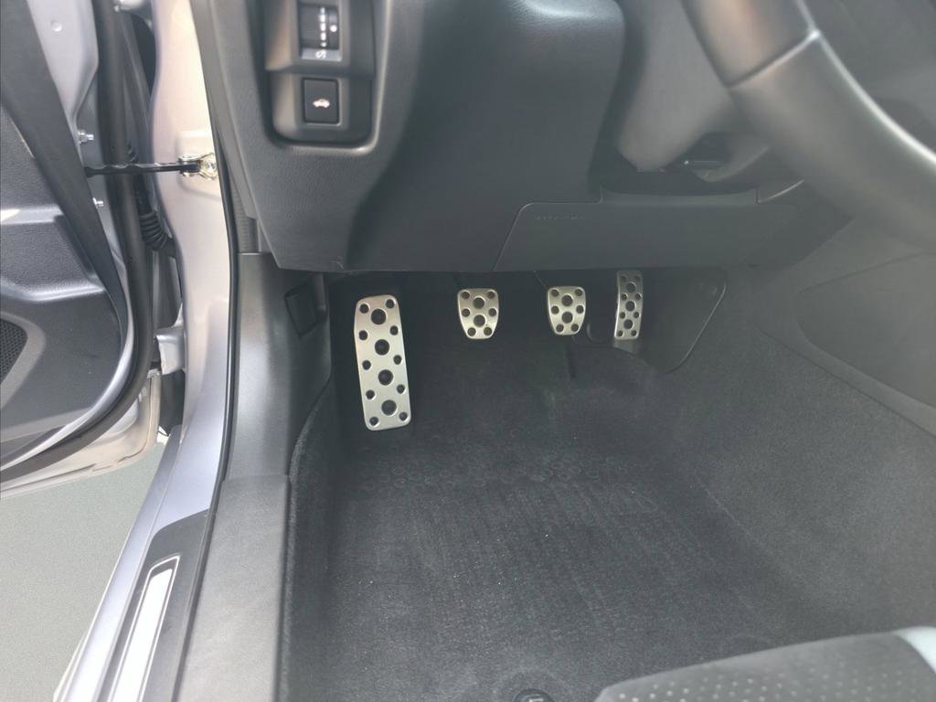 Used 2023 Toyota GR86 Premium w/ ALL Weather Mat Package (TMS) image 18