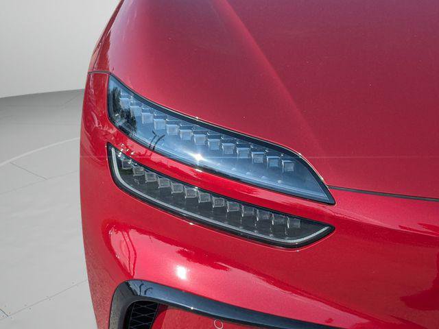 New 2026 Genesis GV60 RWD image 10