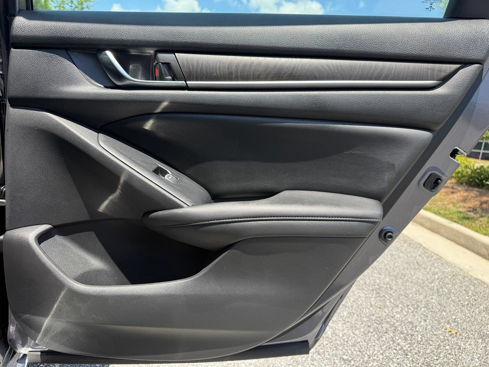 Used 2020 Honda Accord EX-L image 47