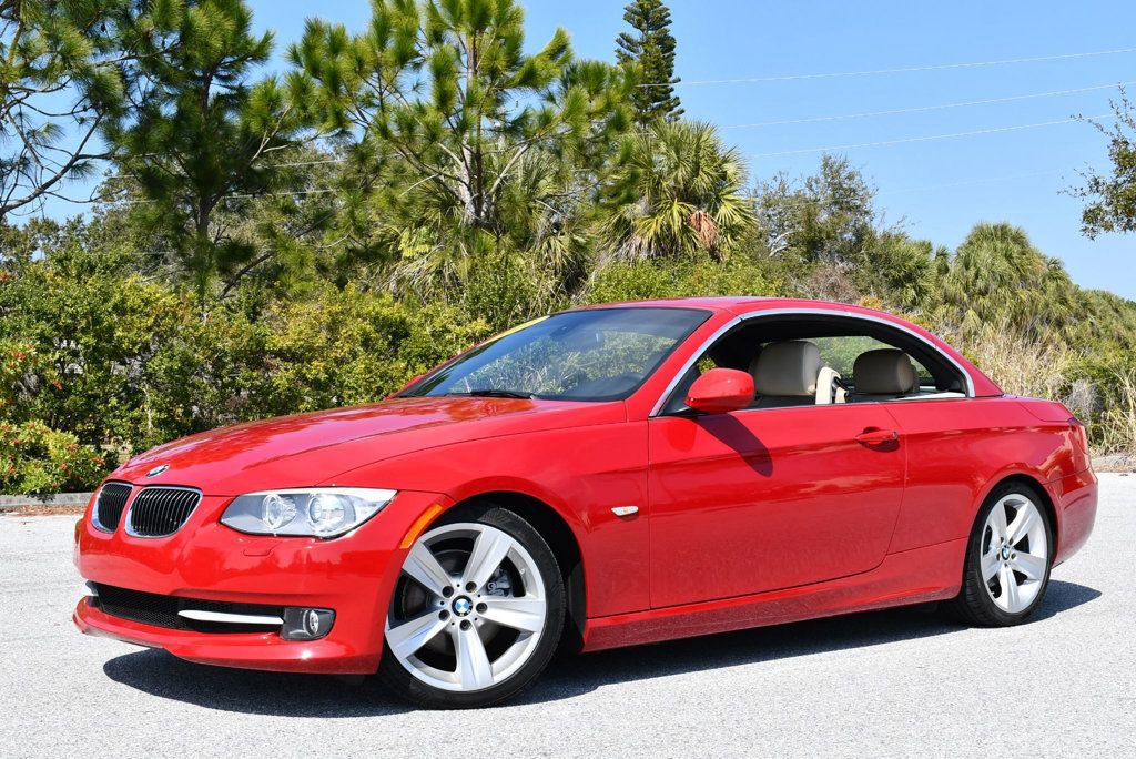 Used 2011 BMW 328i Convertible image 26