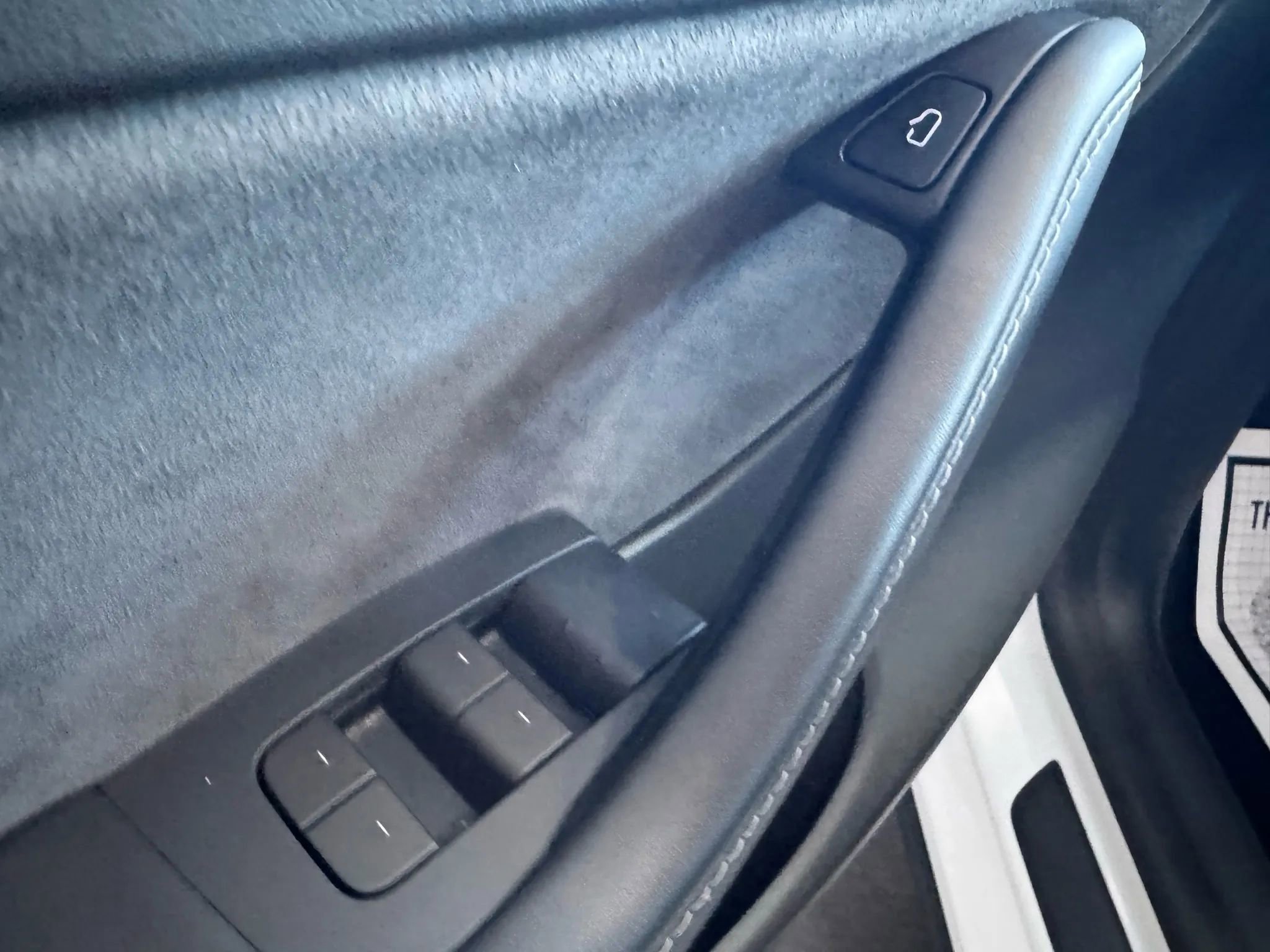 Used 2023 Tesla Model Y Long Range image 23