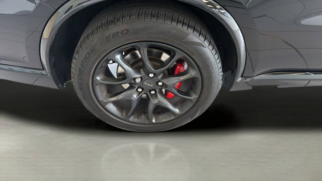 Used 2022 Dodge Durango SRT w/ Black Package AWD/4WD image 18