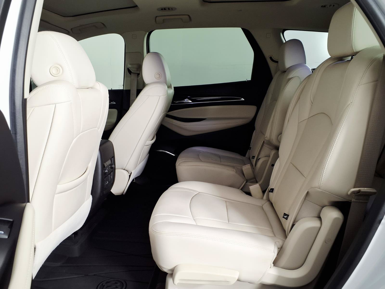 Used 2023 Buick Enclave Essence w/ Experience Buick Package FWD image 14