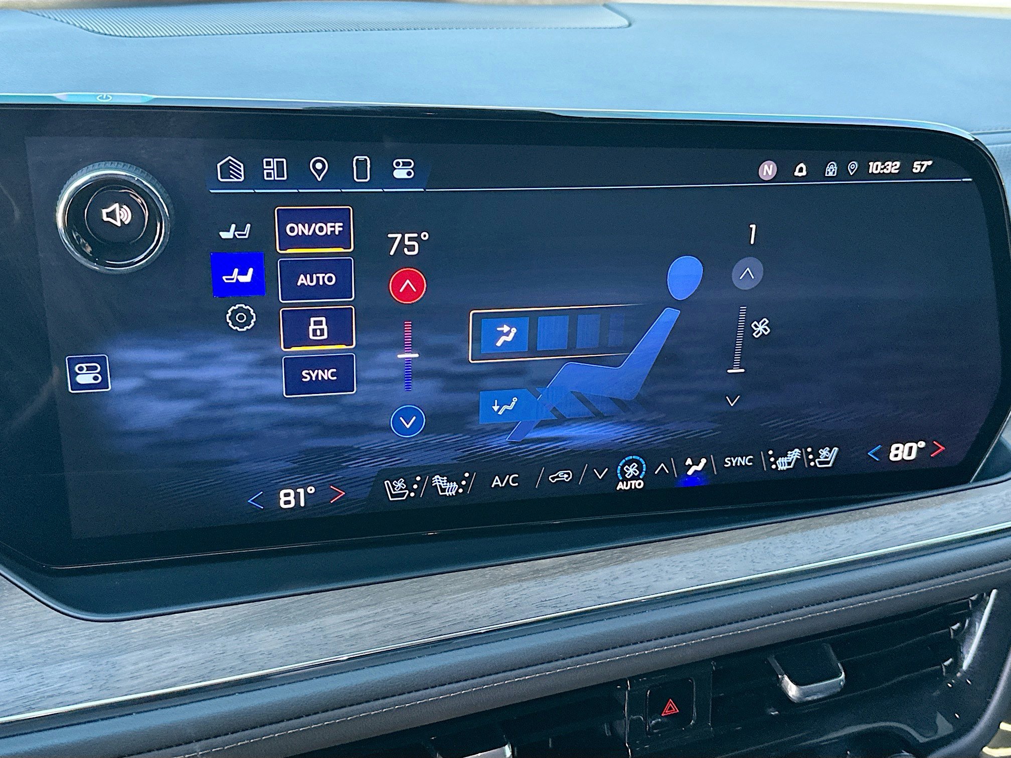 Used 2025 Chevrolet Tahoe High Country image 15