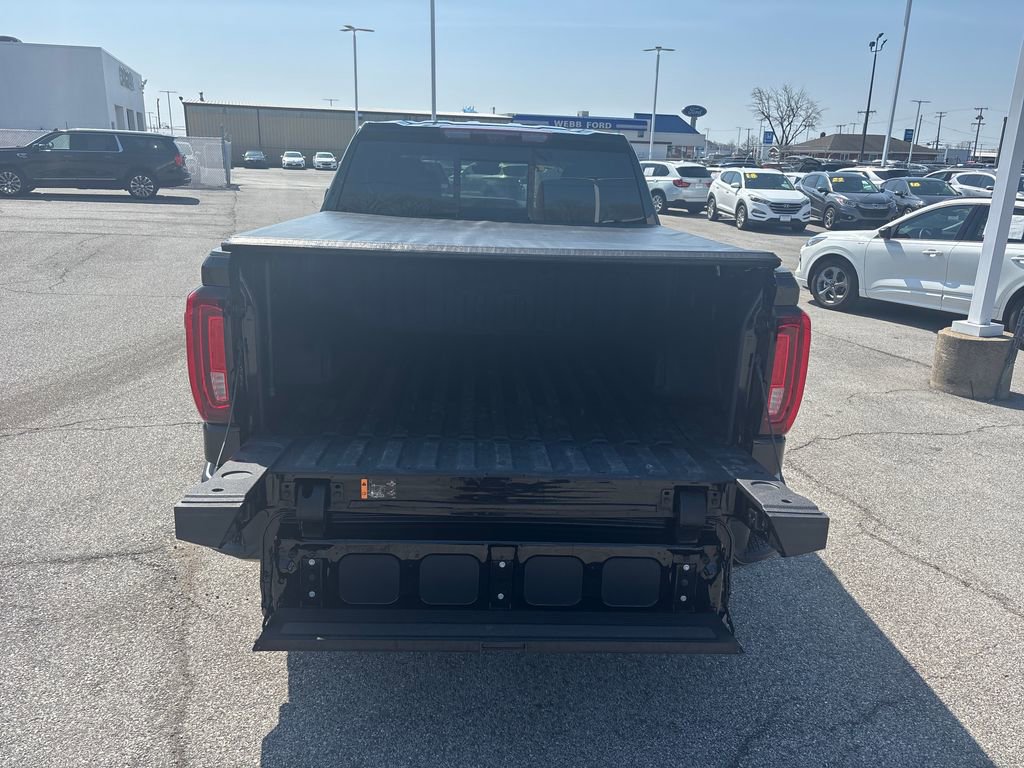 Used 2024 GMC Sierra 1500 AT4 w/ Technology Package image 30