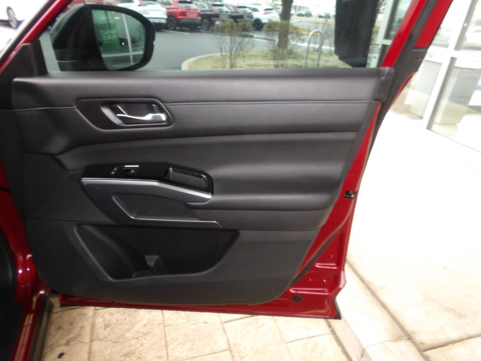 Certified 2023 Nissan Pathfinder SL image 23