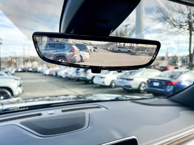 Used 2021 Chevrolet Tahoe High Country w/ Premium Package image 23