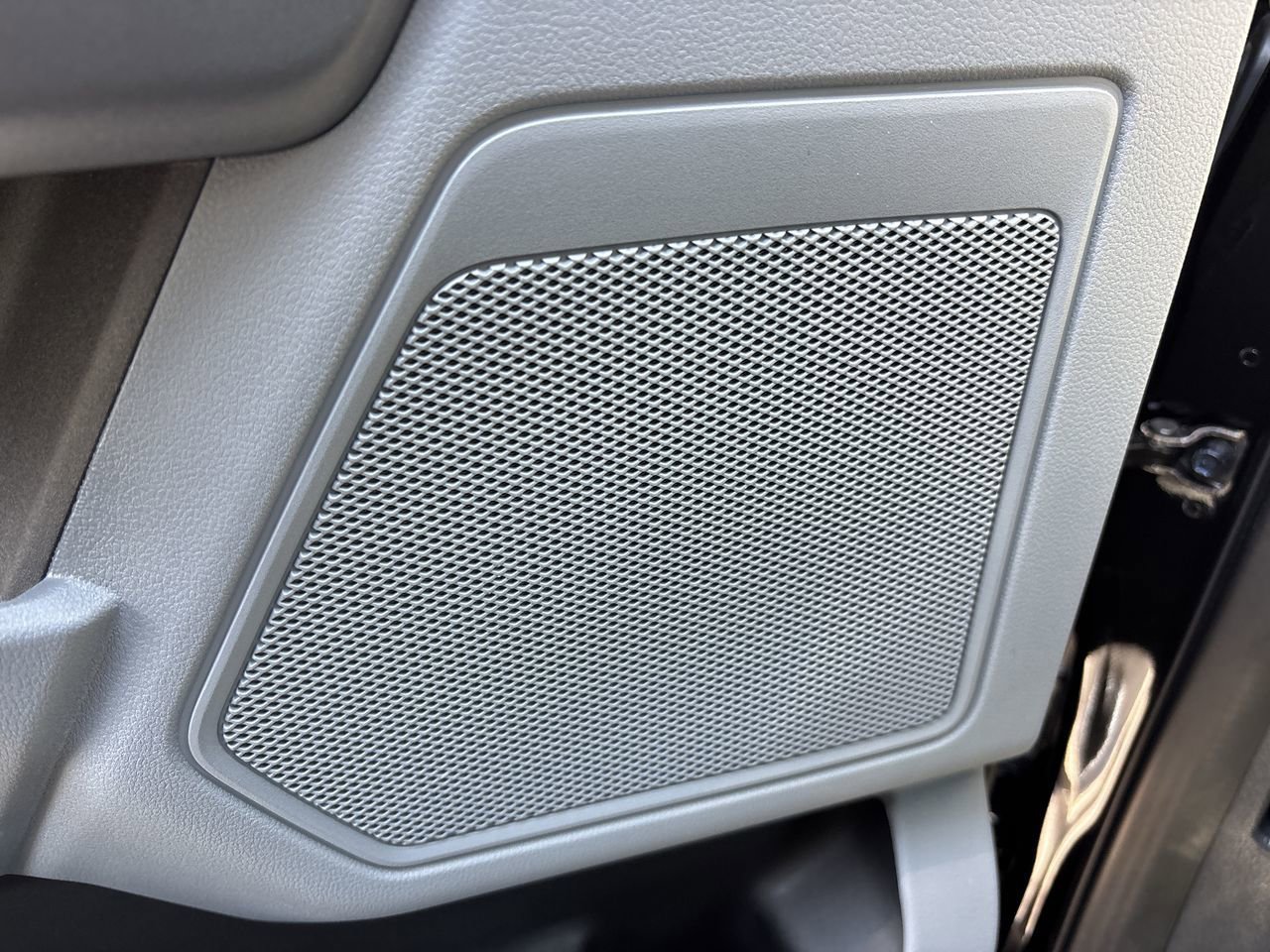 Certified 2025 Ford F350 XLT w/ FX4 Off-Road Package image 17