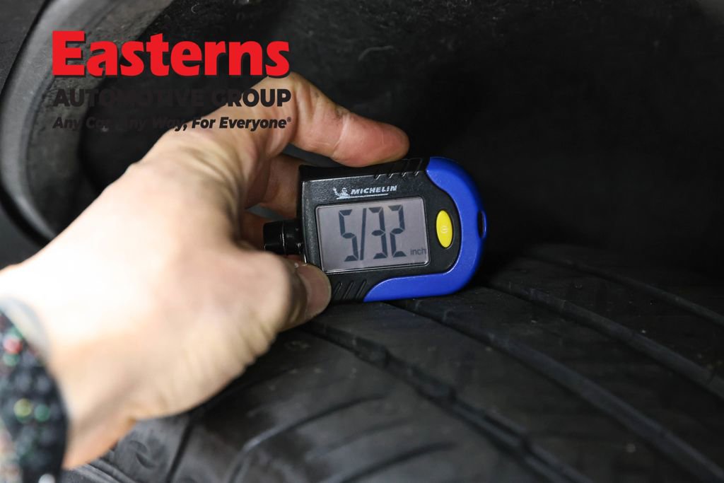 Used 2021 GMC Acadia SLT w/ Preferred Package image 30