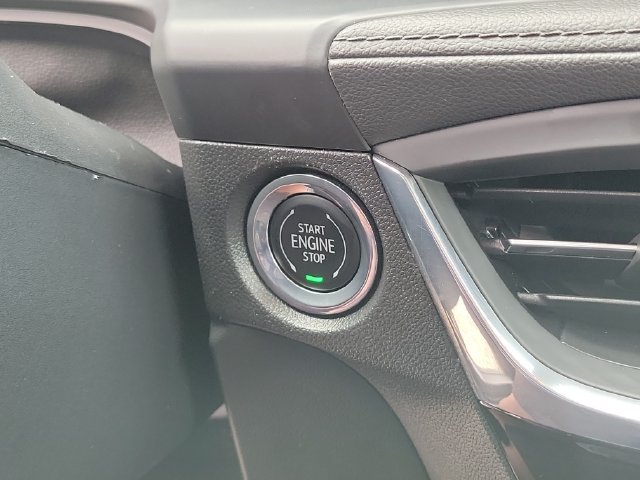 Used 2025 Buick Encore GX Sport Touring w/ Advanced Technology Package FWD image 27