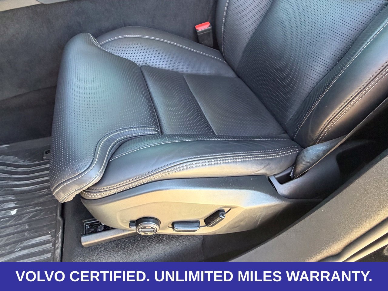 Certified 2026 Volvo XC90 B6 Ultra AWD/4WD image 34