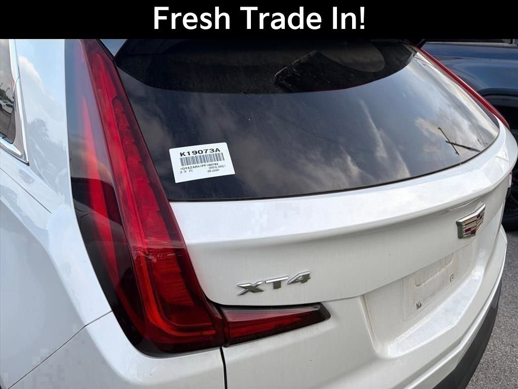 Used 2023 Cadillac XT4 Luxury w/ Cold Weather Package FWD image 11