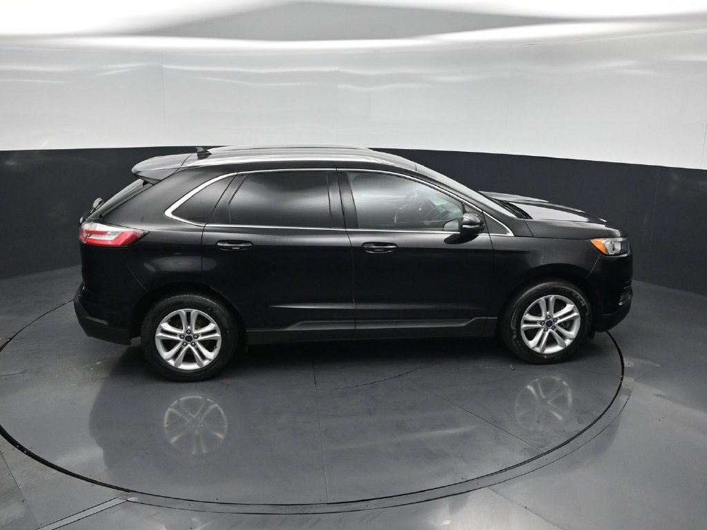 Used 2019 Ford Edge SEL w/ Equipment Group 201A AWD/4WD image 37