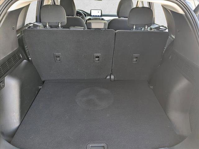 Used 2022 Ford Escape SE w/ SE Sport Appearance Package FWD image 6