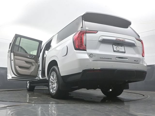 Used 2024 GMC Yukon XL SLT w/ SLT Luxury Package AWD/4WD image 60