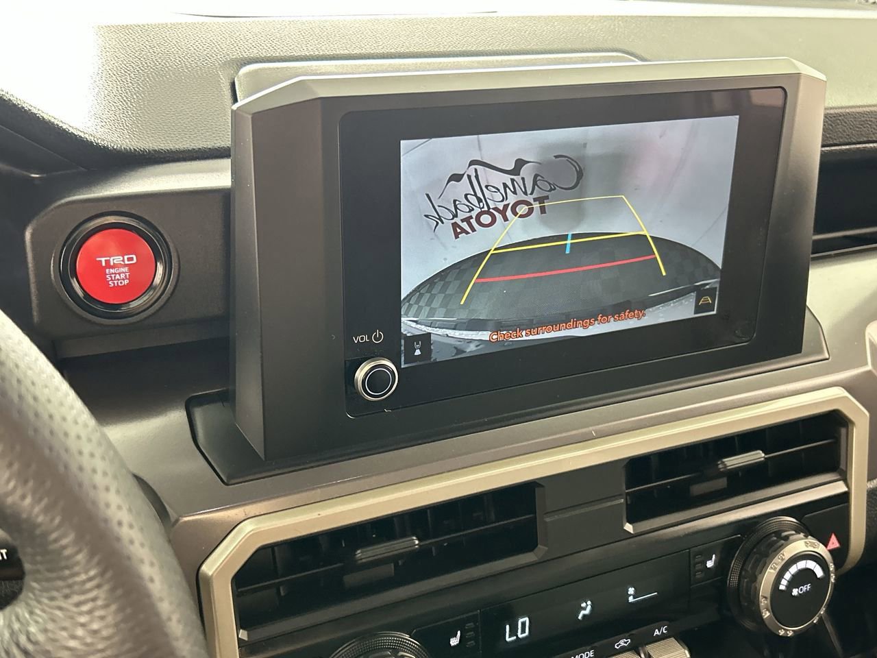 Used 2025 Toyota Tacoma TRD Sport image 17