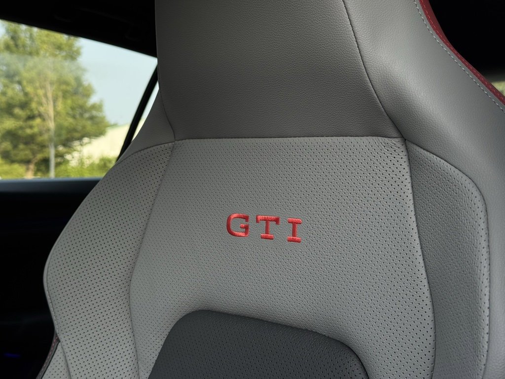 New 2025 Volkswagen GTI SE image 23