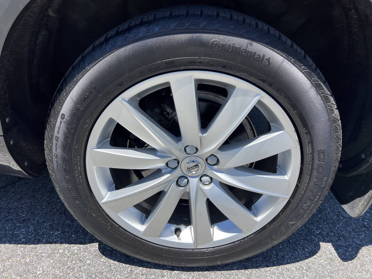 Used 2018 Volvo XC90 T6 Momentum w/ Convenience Package AWD/4WD image 27