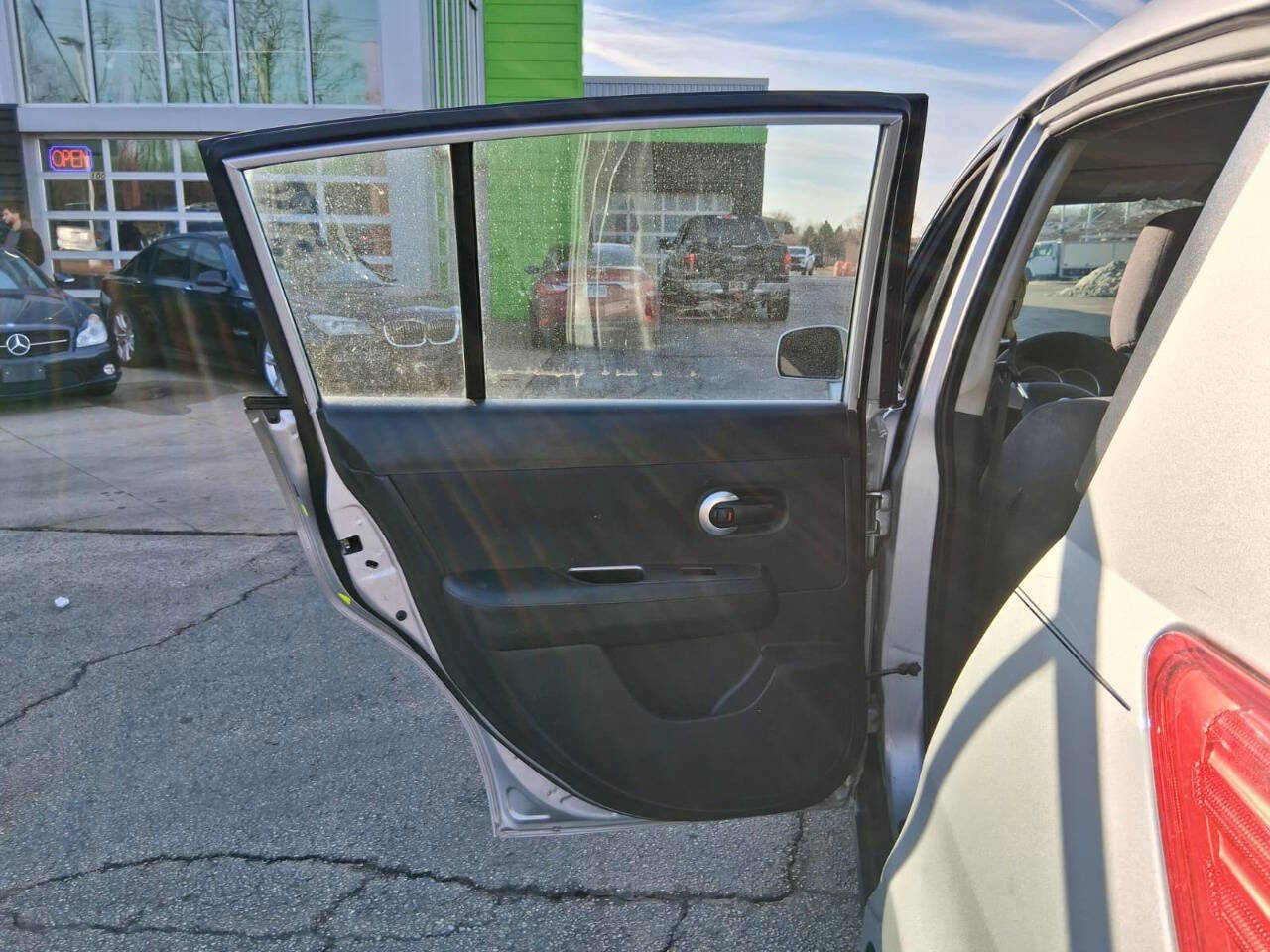 Used 2007 Nissan Versa 1.8 S w/ PWR Pkg image 11