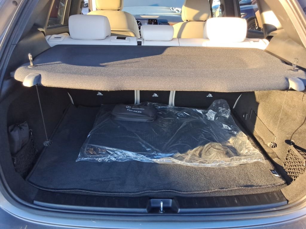 Certified 2023 Mercedes-Benz GLA 250 4MATIC image 23