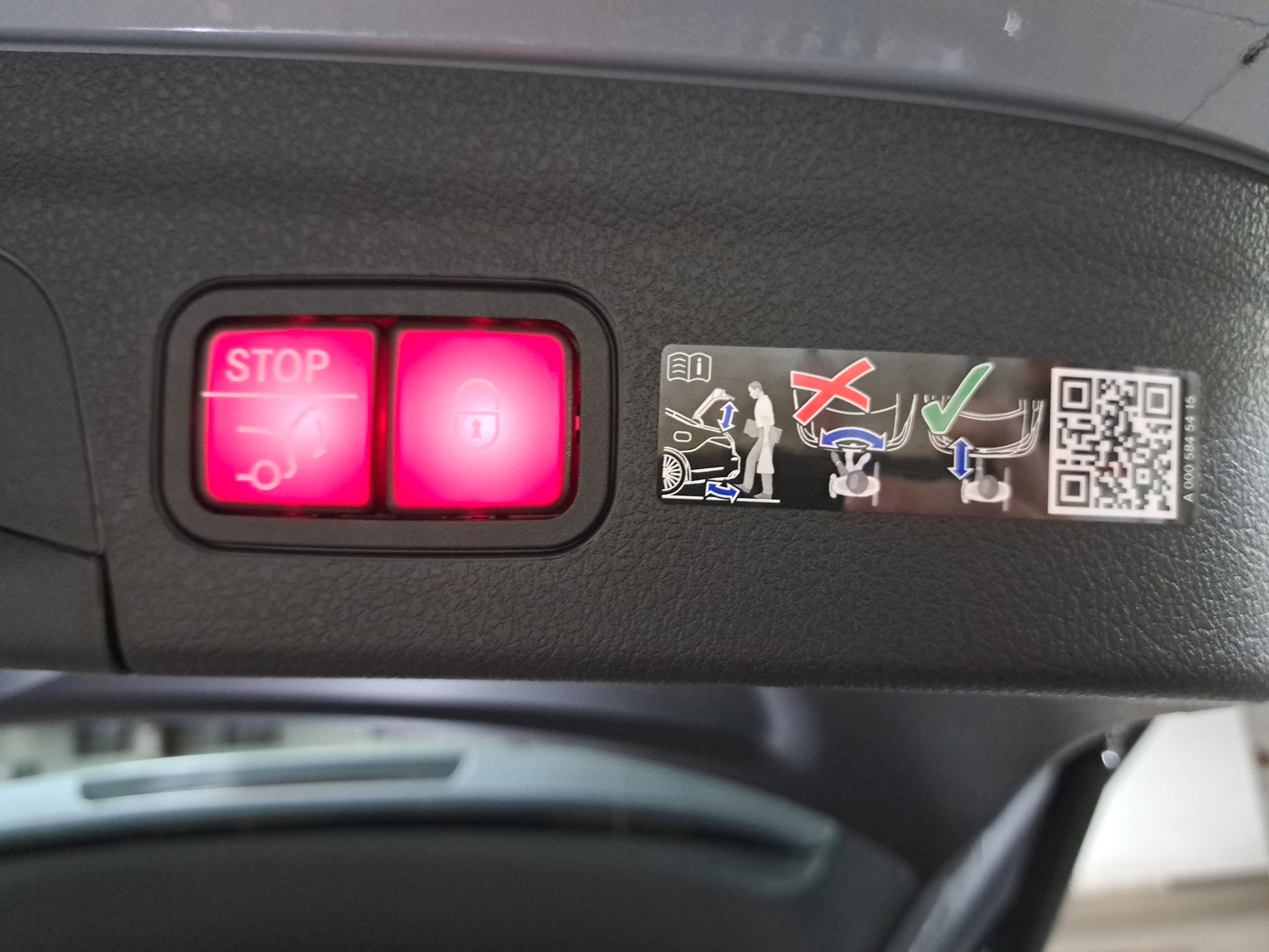 New 2026 Mercedes-Benz GLE 450 4MATIC image 13