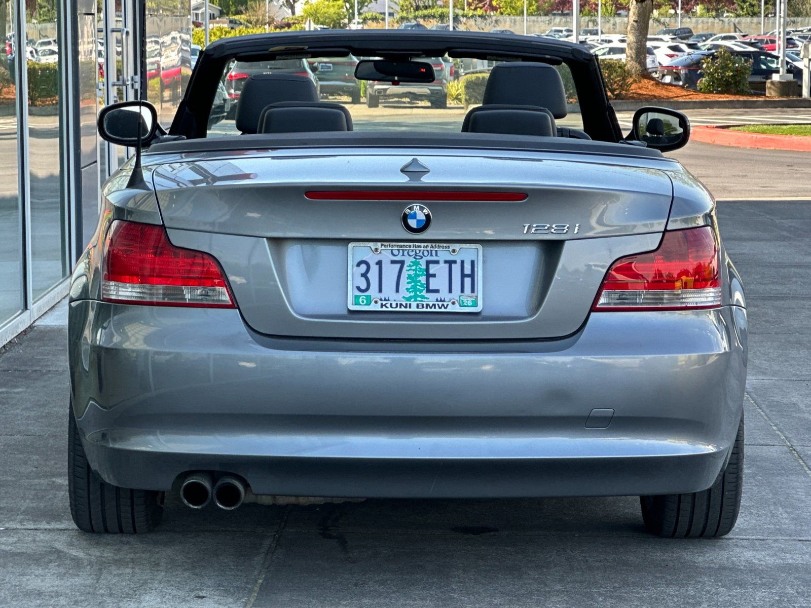 Used 2011 BMW 128i Convertible RWD image 5