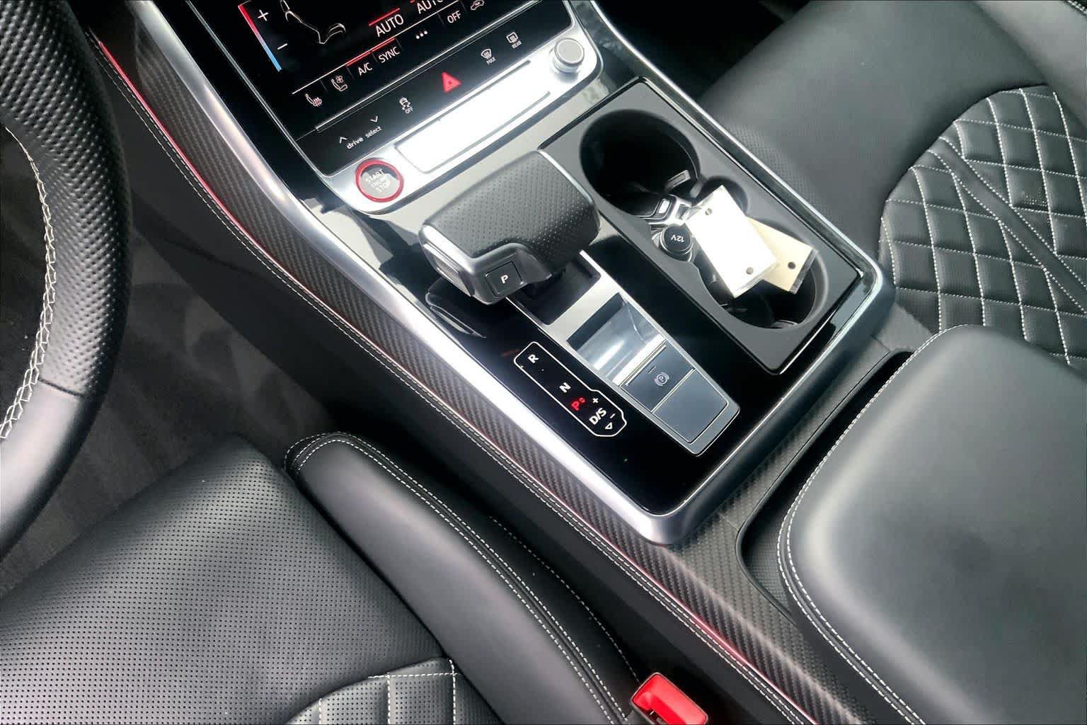 Used 2024 Audi SQ8 Premium Plus w/ 23" Wheel Package AWD/4WD image 32