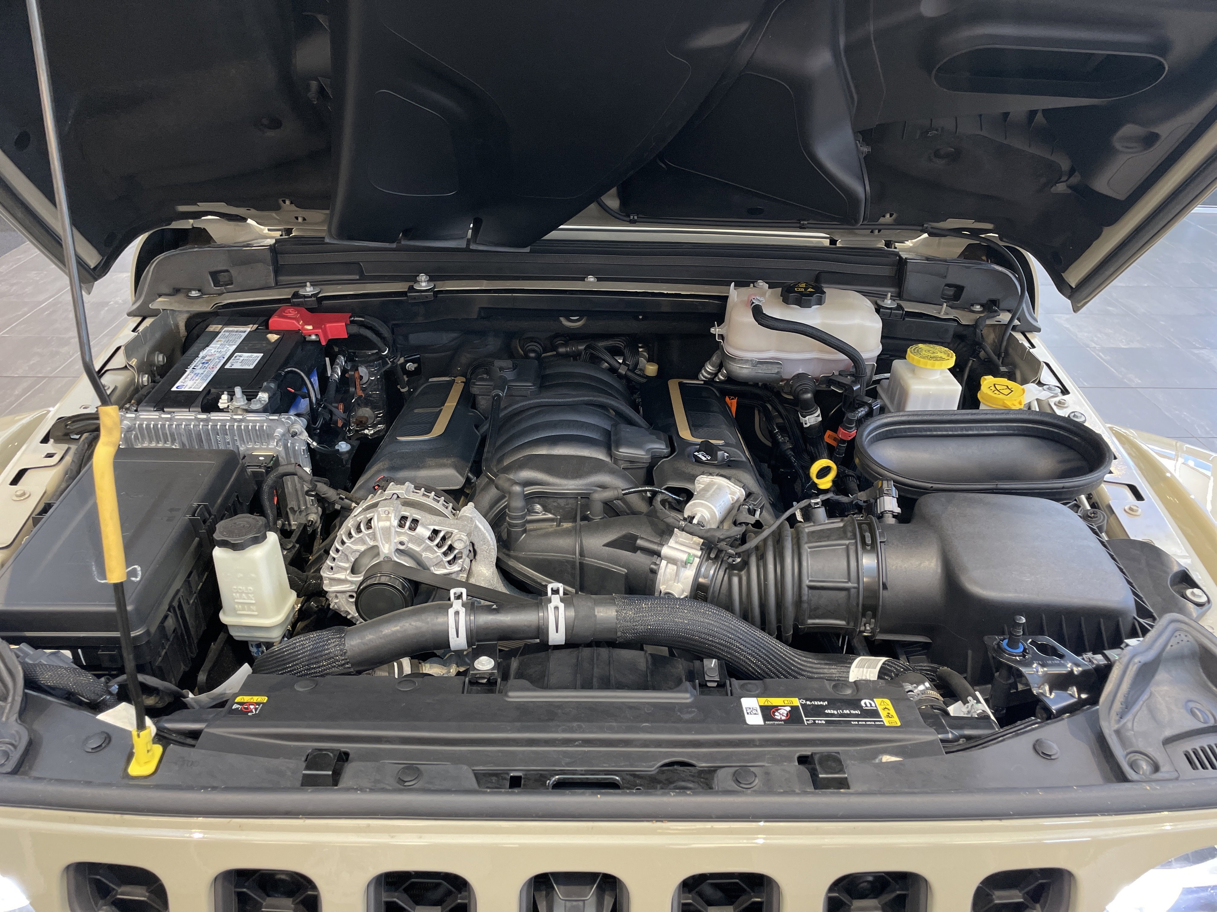 Used 2022 Jeep Wrangler Unlimited Rubicon AWD/4WD image 38