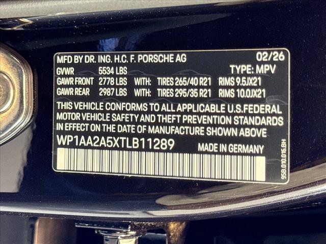 Used 2026 Porsche Macan AWD/4WD image 27