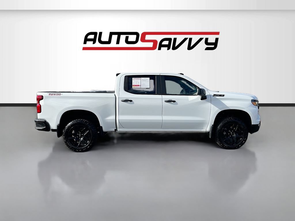 Used 2024 Chevrolet Silverado 1500 Custom Trail Boss w/ LPO, Dark Essentials Package AWD/4WD image 8