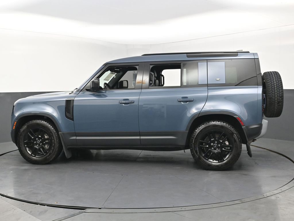 Used 2024 Land Rover Defender 110 S image 8