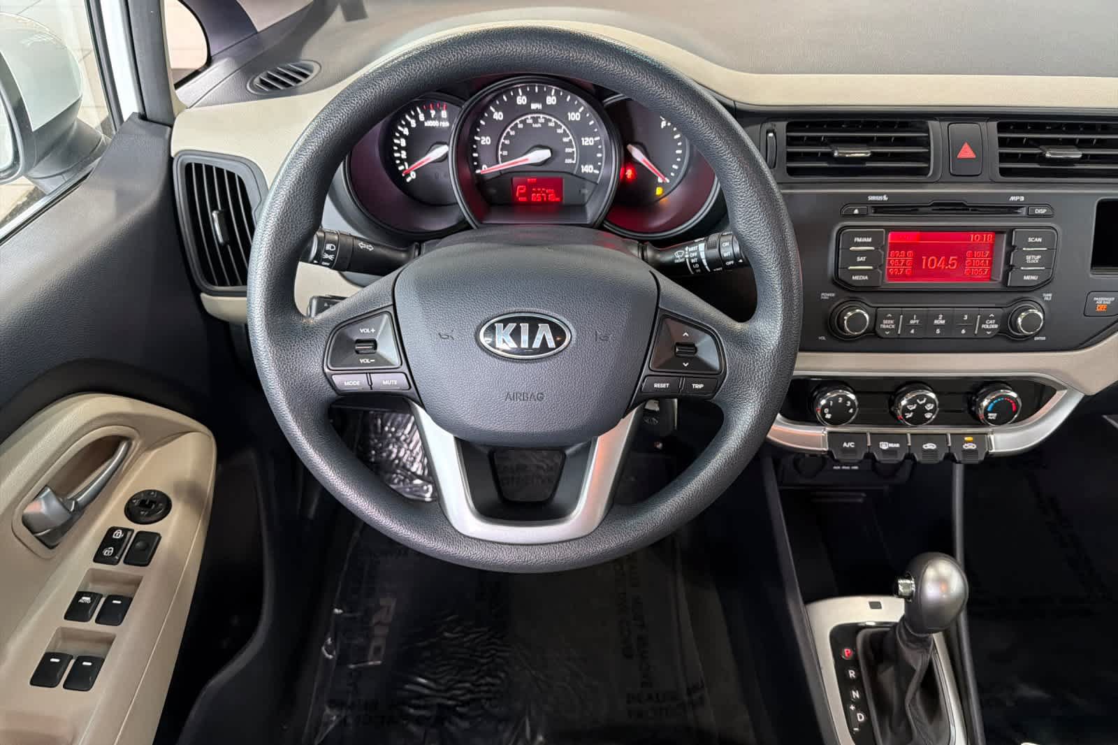 Used 2013 Kia Rio LX w/ PWR Pkg FWD image 16