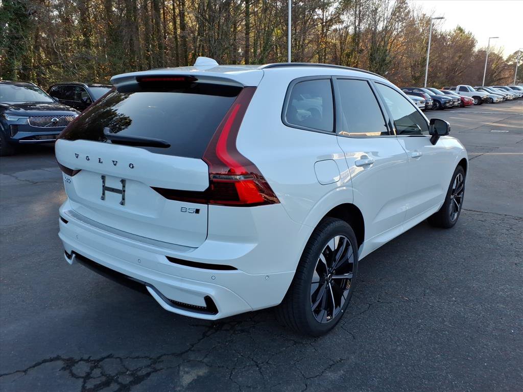 New 2026 Volvo XC60 B5 Plus w/ Protection Package Premier AWD/4WD image 3
