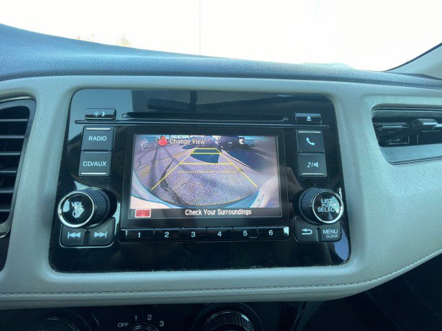 Used 2016 Honda HR-V LX image 33