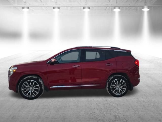 Used 2023 GMC Terrain Denali image 9
