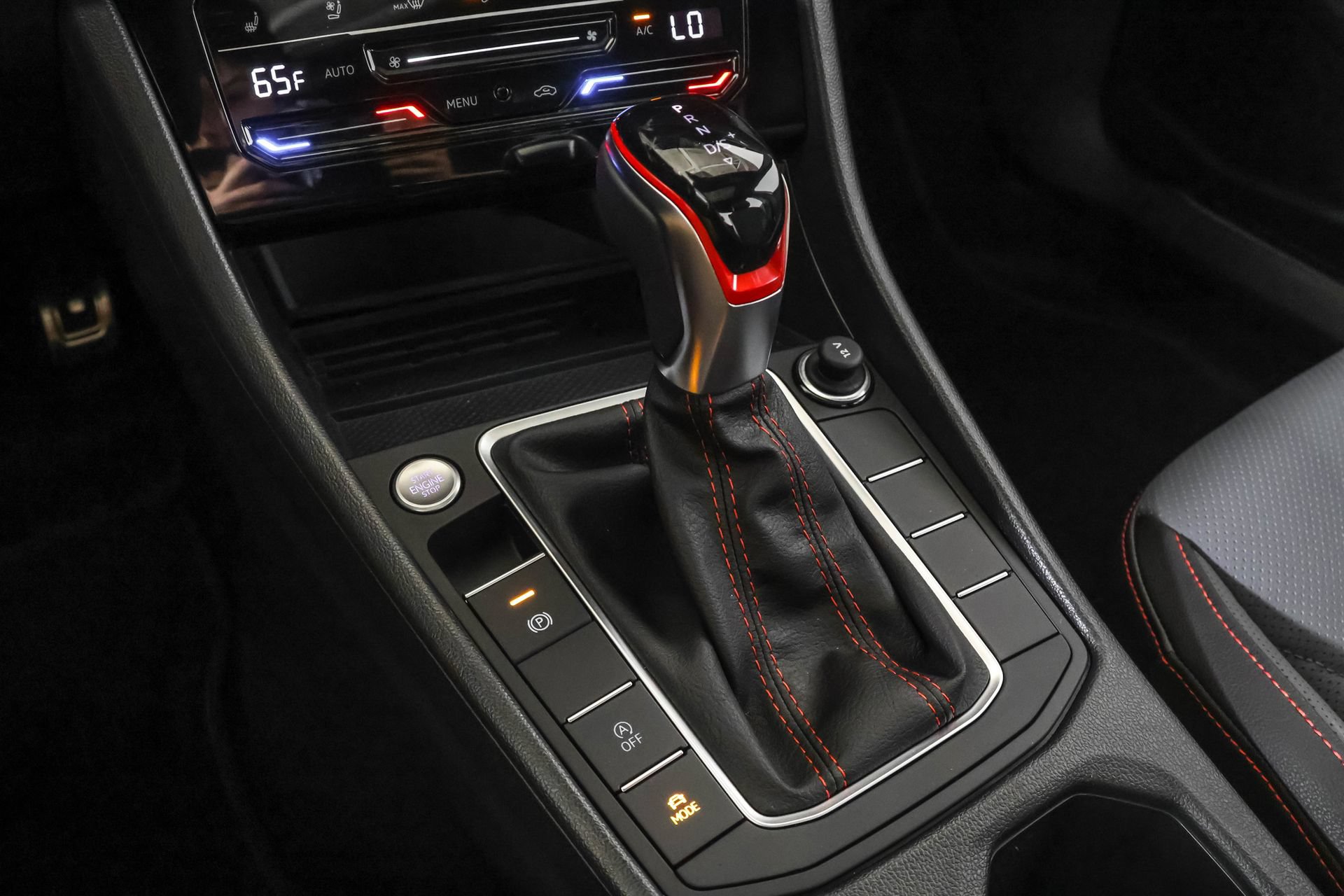 New 2027 Volkswagen Jetta GLI Autobahn FWD image 30