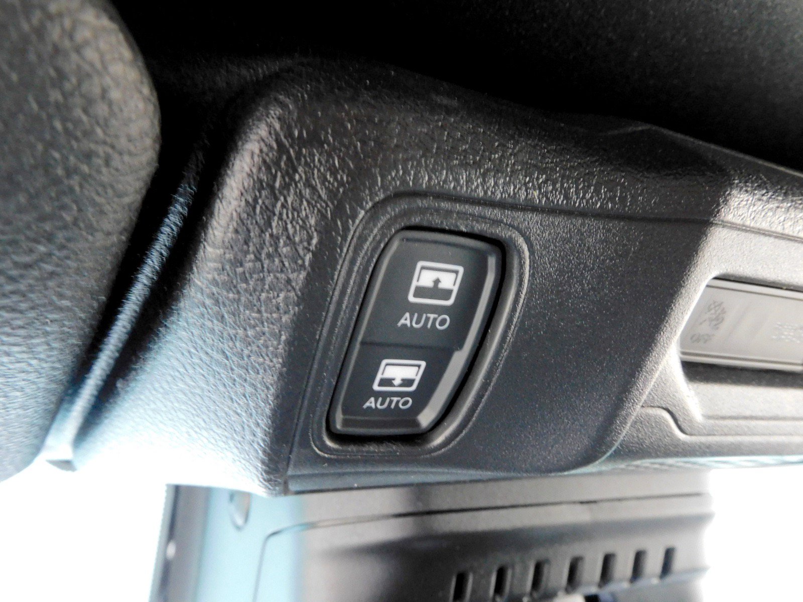 Used 2024 Jeep Wrangler High Altitude AWD/4WD image 22