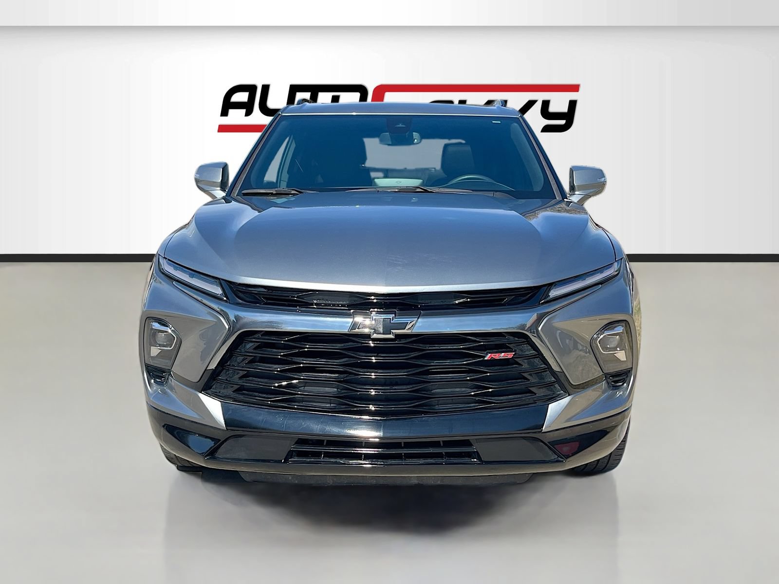 Used 2023 Chevrolet Blazer RS FWD image 2