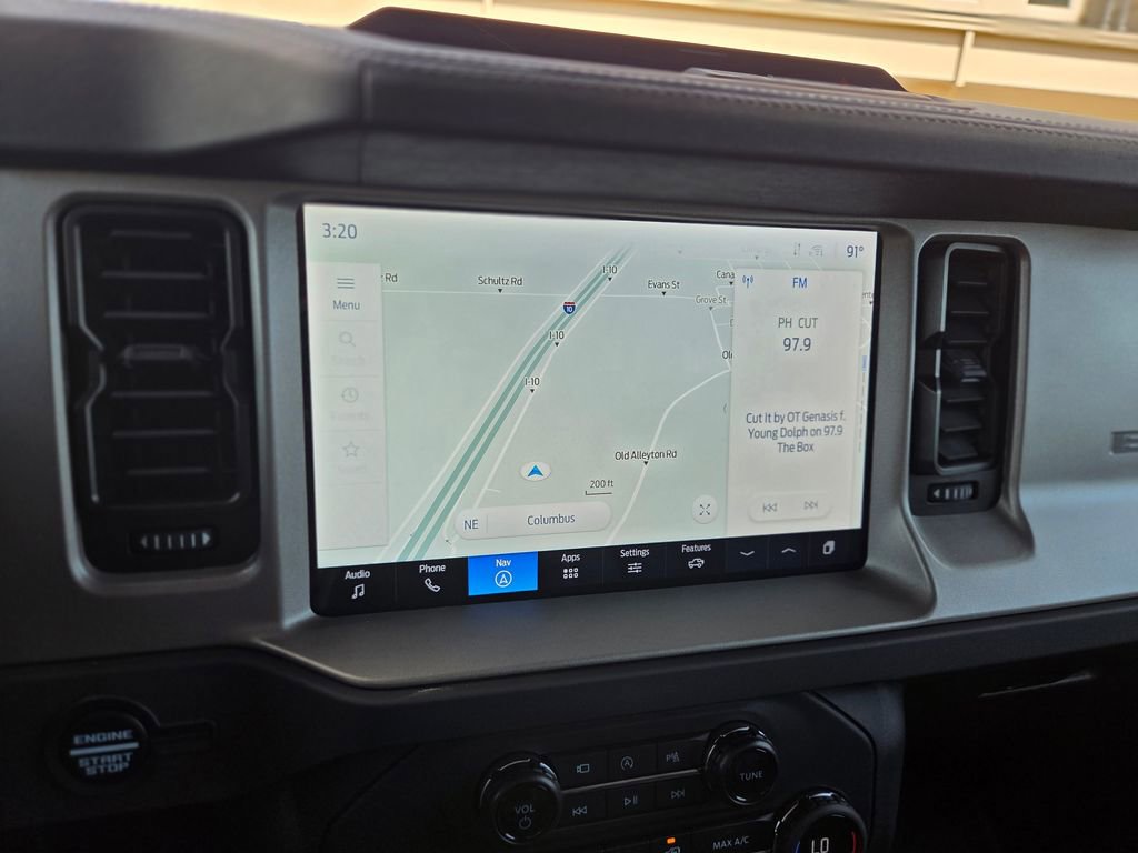 Used 2025 Ford Bronco Outer Banks AWD/4WD image 21