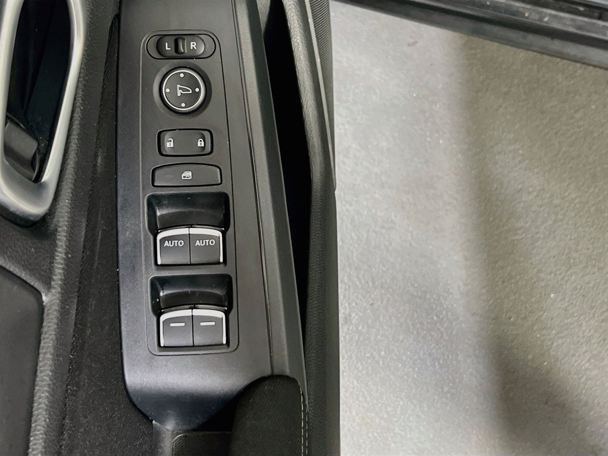 Used 2024 Honda Civic LX image 17