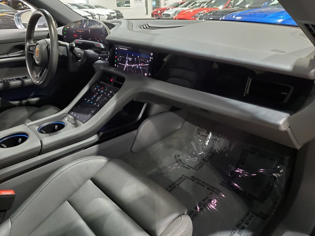 Used 2021 Porsche Taycan 4S AWD/4WD image 14