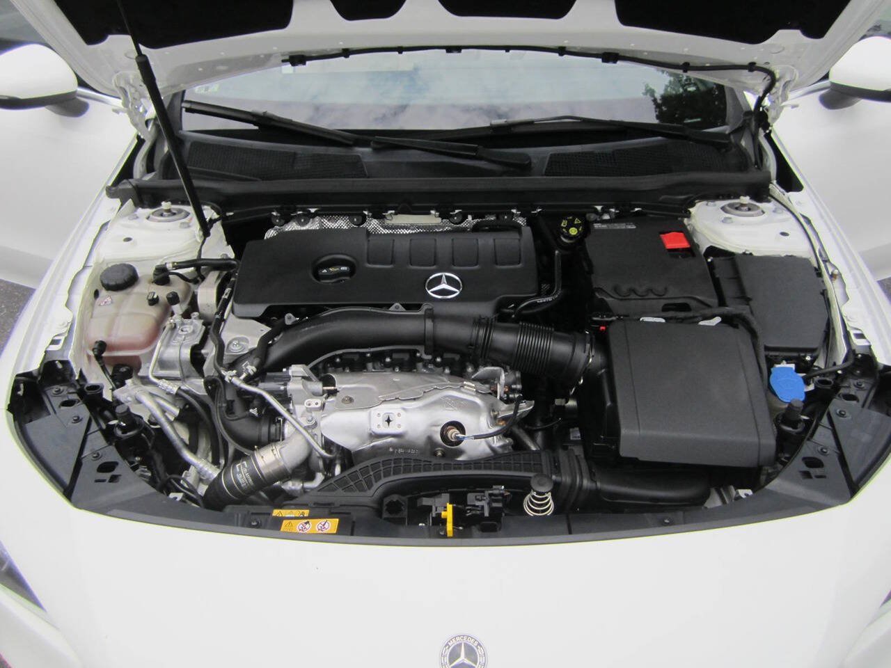 Used 2020 Mercedes-Benz CLA 250 image 14