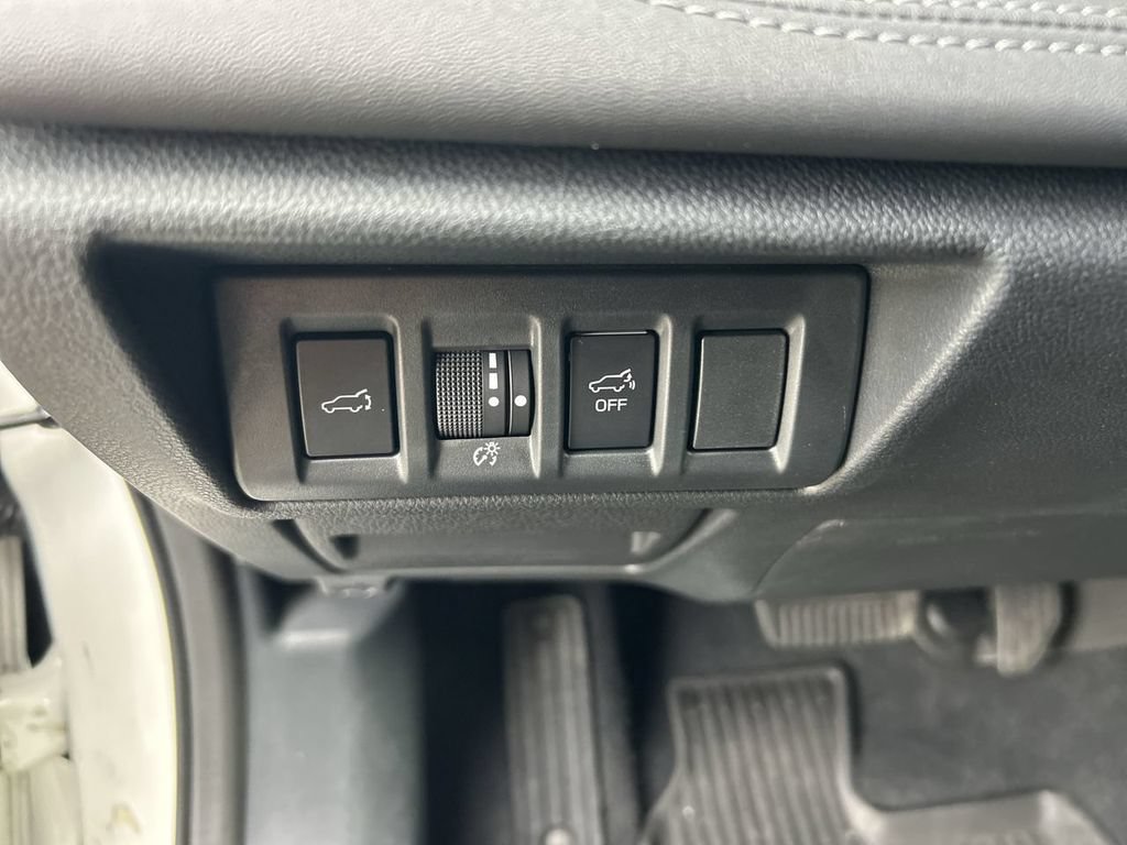 Certified 2022 Subaru Outback Limited AWD/4WD image 17