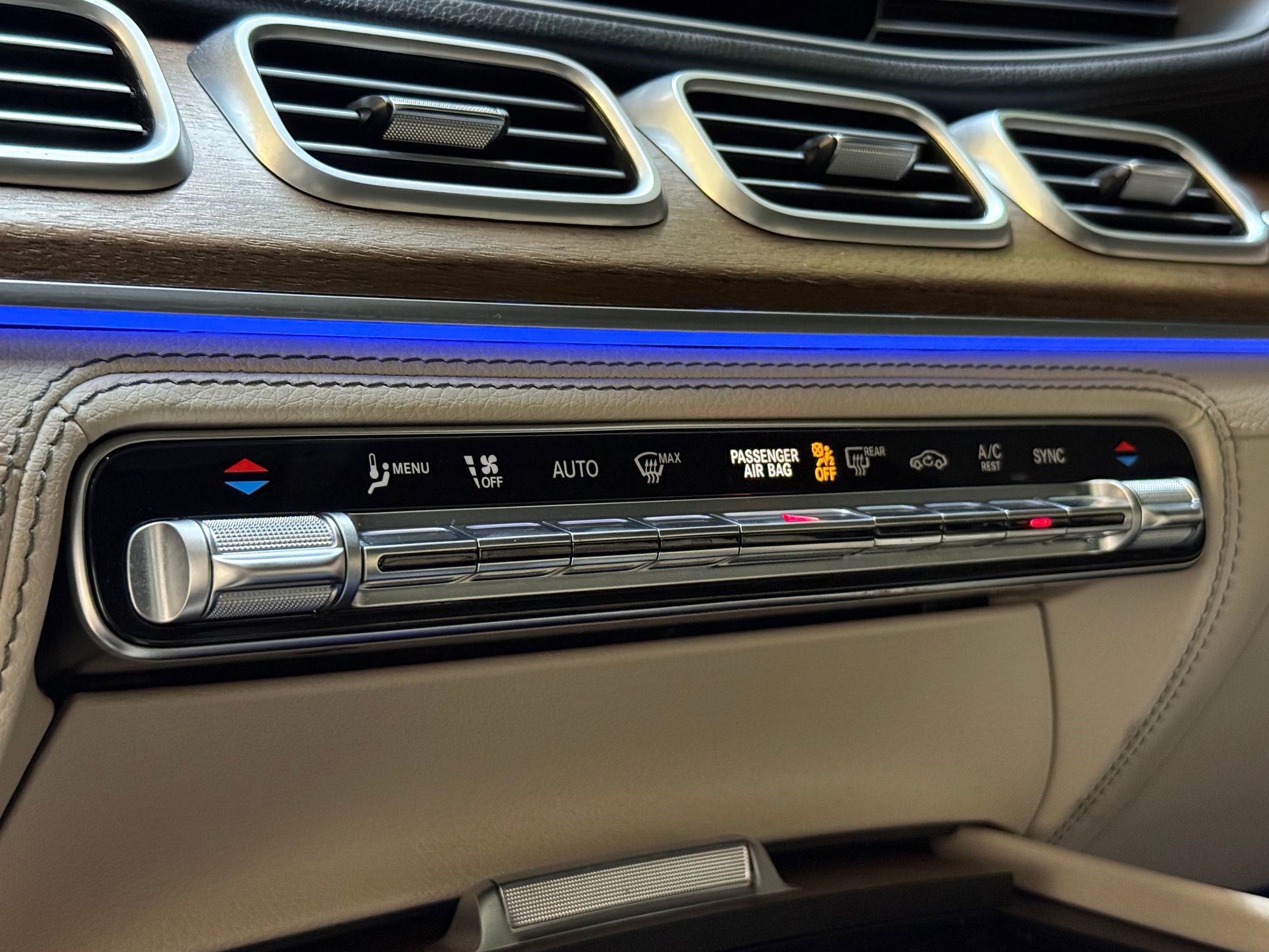 Used 2024 Mercedes-Benz GLE 53 AMG 4MATIC Coupe image 42